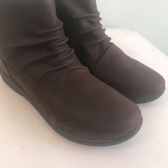 Cloudsteppers by Clark’s Blount booties - Picture 3 of 14